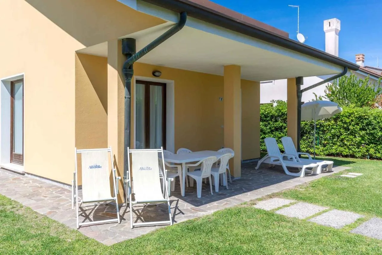 Houses And Apts In Albarella 24882 Albarella Island 0*,  Italy