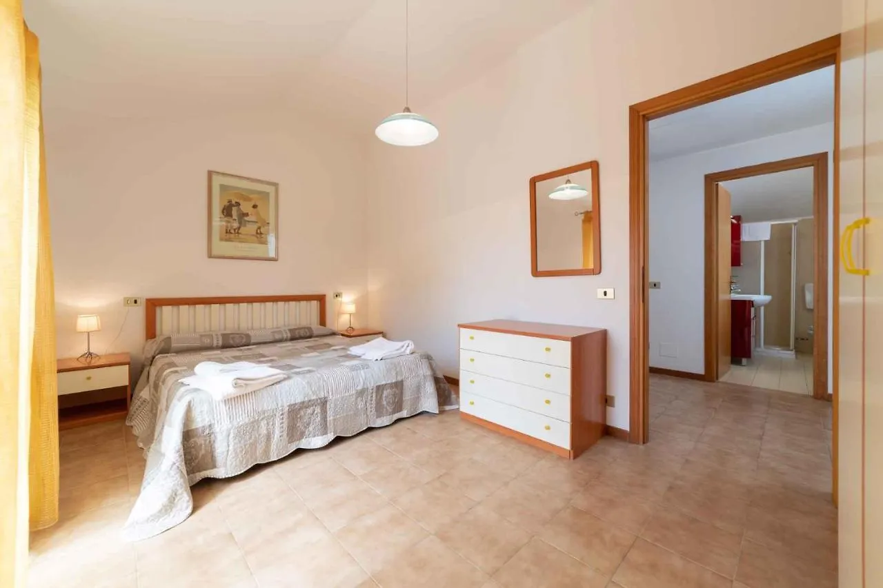 Houses And Apts In Albarella 24882 Albarella Island 0*,  İtalya