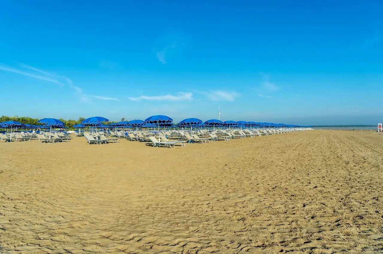 Дом отдыха Houses And Apts In Albarella 24882 Изола Альбарелла Италия